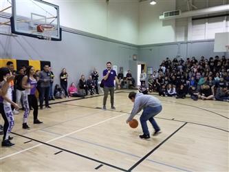 people playing basketball